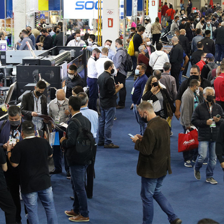 Expositores e visitantes destacam FESPA Digital Printing como momento de retomada da indústria