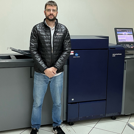 SR Gráfica destaca sucesso com AccurioPress C6100 da Konica Minolta