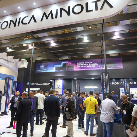 Konica Minolta lançou AccurioPress C7100 na ExpoPrint & ConverExpo 2022 com foco na transformação digital