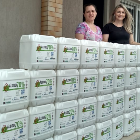 Gráfica São Roque usa tecnologia digital para produzir rótulos em ação de prevenção ao Covid-19