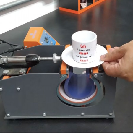 Vídeo ComunidadeWEB: saiba como utilizar manta de 8mm para sublimar xícara pequena