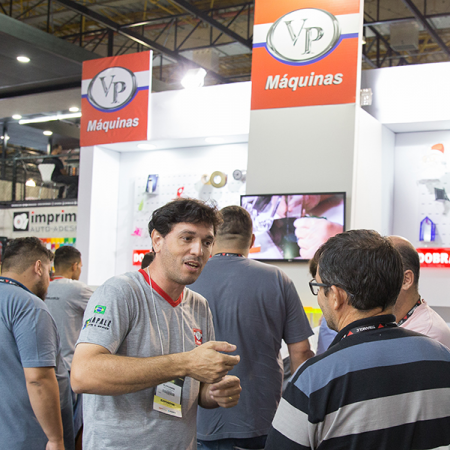 VP Máquinas leva Estação de Transformação de Acrílicos para FESPA Digital Printing 2020