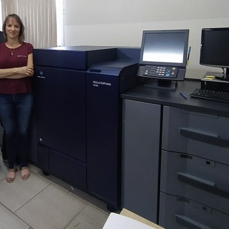 VS Gráfica Expressa adquire Konica Minolta AccurioPress C6100