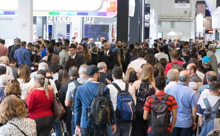 Quarto dia de FESPA Brasil | Digital Printing está repleto de atrações