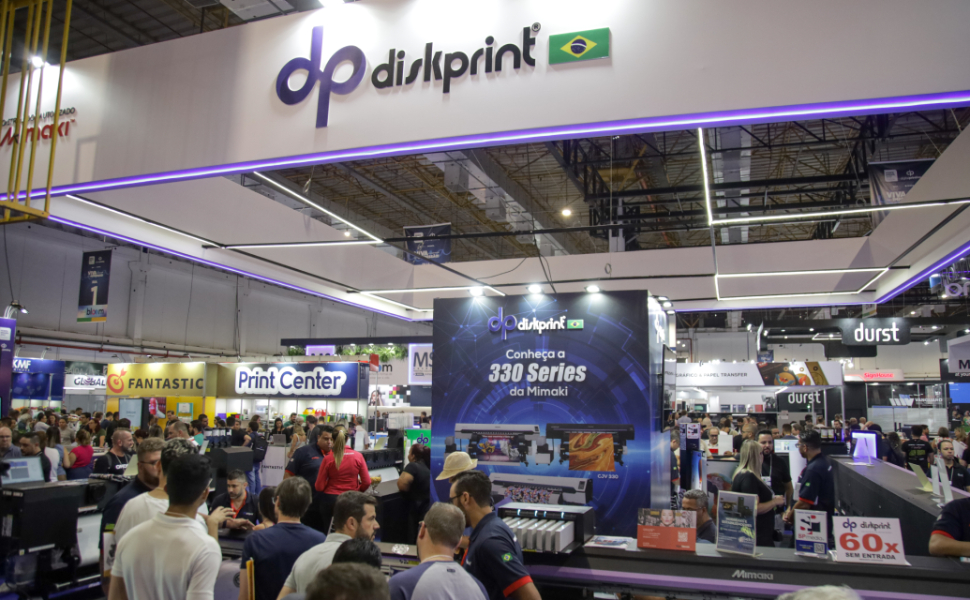 Diskprint oferece diversidade em impressão digital em seu estande