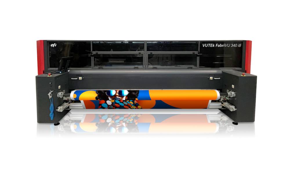EFI lança VUTEk FabriVU 340 i8 para impressão em soft signage