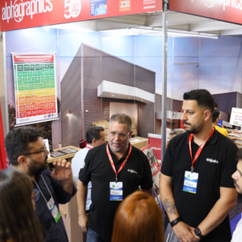 Projeto de Conversão de Franquias da AlphaGraphics fez sucesso na FESPA Digital Printing