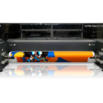 EFI lança VUTEk FabriVU 340 i8 para impressão em soft signage