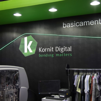 Empresa de vestuário investe em impressão digital da Kornit
