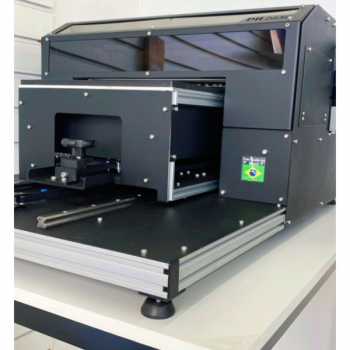 PR Printers une personalização, automação e sustentabilidade na FESPA 2025