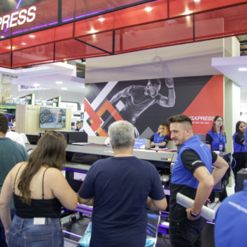 Roland DG anuncia DGXpress na FESPA Digital Printing 2023