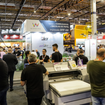 Com diversidade em impressão, Wiprime alcança sucesso e estará de volta na FESPA Digital Printing 2025
