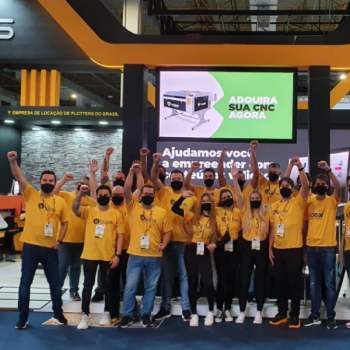 Blips e Ideal Distribuidora mostram novas possibilidades ao empresário na FESPA Digital Printing 2023