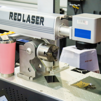 Red Laser: soluções da impressão ao corte na FESPA Digital Printing
